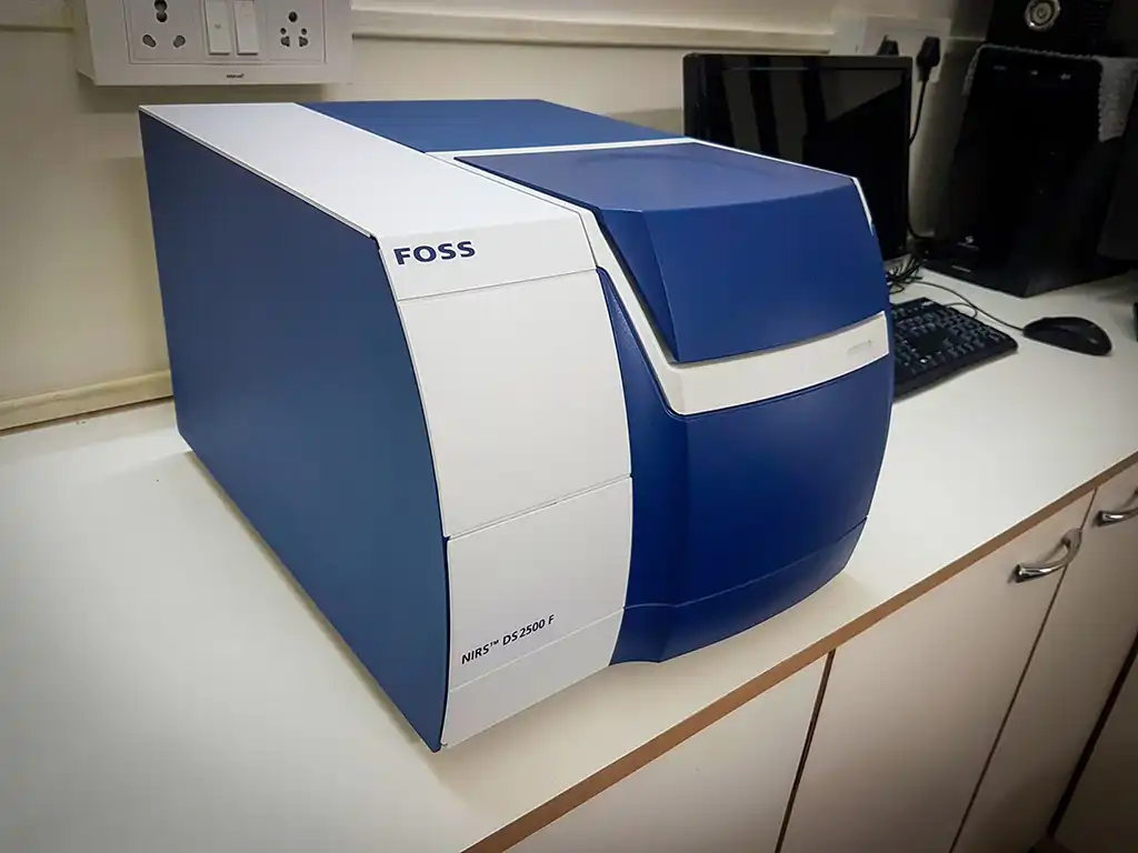 Laboratories Gallery 28